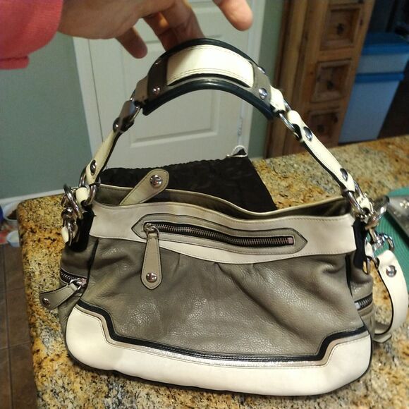 RARE COACH LIMITED EDITION MADISON SPECTATOR CREAM/TAUPE HOBO with Cover - Picture 6 of 12